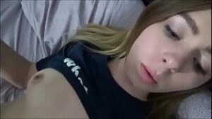 Xnxx as panteras velhote socando na ninfetinha na cama Xnxx as panteras velhote socando na ninfetinha na cama