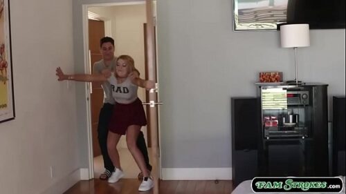 Xvideoporno Novinha pegando pesado com novinha