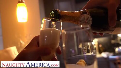 X Vidios PornÃ´s: Brasileiras Gostosas Em Cena Quente Aqui E Agorinha