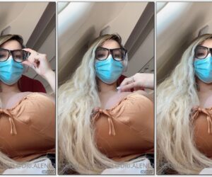 Loira peituda Adriana Alencar pelada dentro do avião