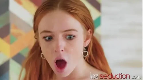 Video De Bucetas Jovem Ruiva Madi Collins Enfrenta Serene Siren Agora